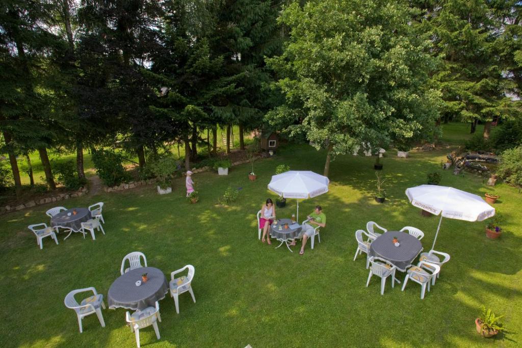 Hotel-Restaurant Birgeler Hof Bagian luar foto